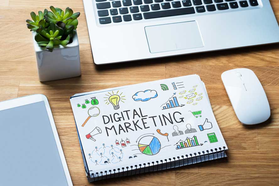 Traditional vs Digital Marketing: What’s the Best Approach to Capturing Today’s Market?